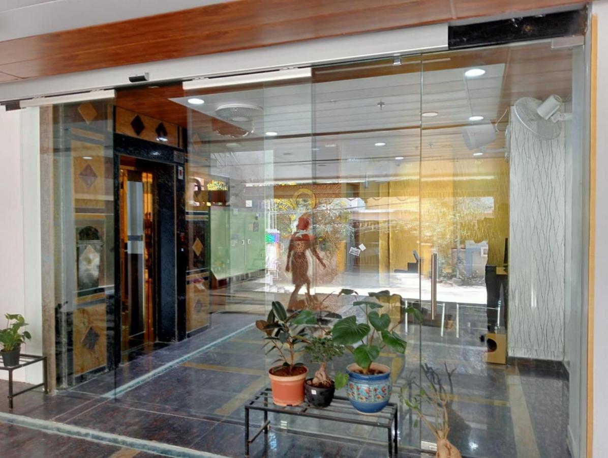 K N Gupta Group Of Hotels Hotel Castle Хидерабад Екстериор снимка